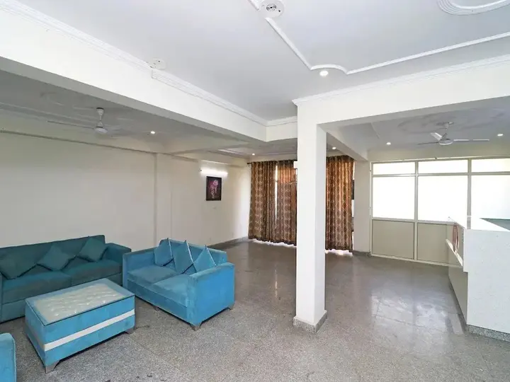 Гуруграм: Ronak Hotel