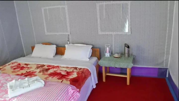 Хундер: Tiger Camp
