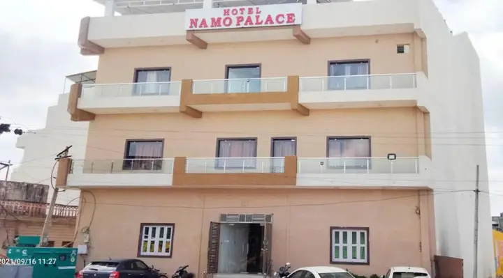 Кота: Hotel Namo Palace