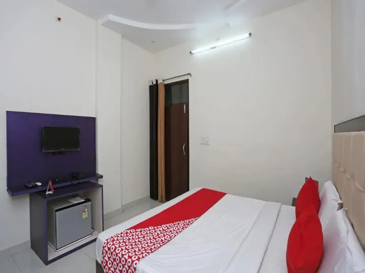 Кота: Hotel Namo Palace