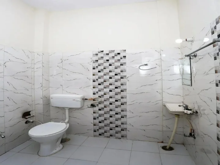 Кота: Hotel Namo Palace