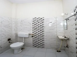 Кота: Hotel Namo Palace