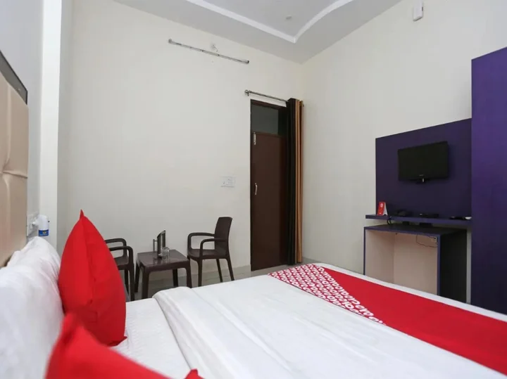 Кота: Hotel Namo Palace