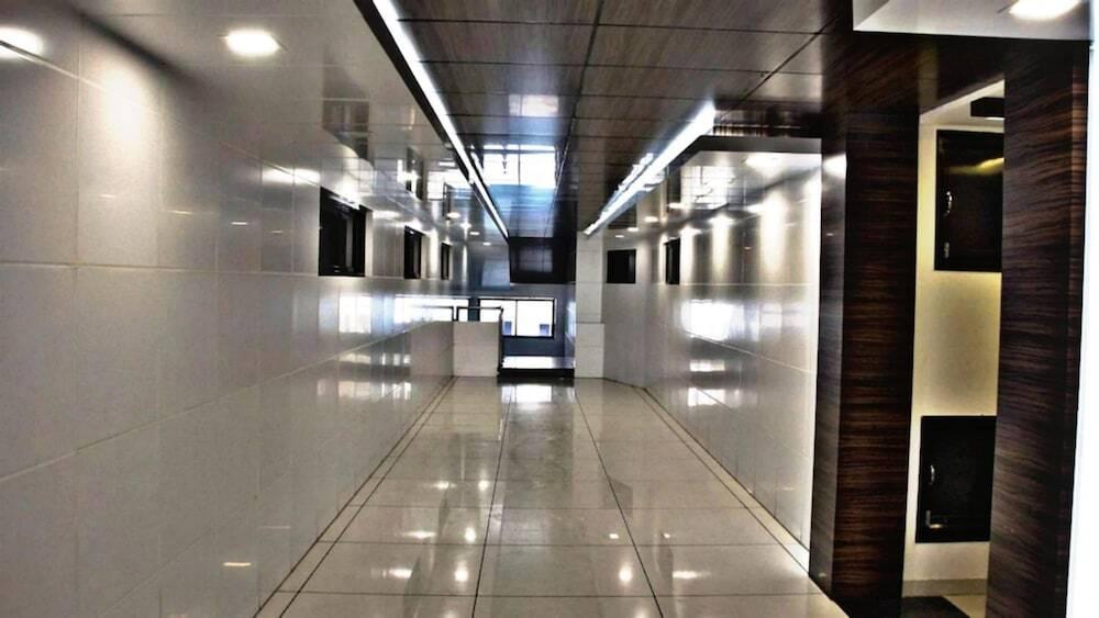Вадодара: Hotel Amber