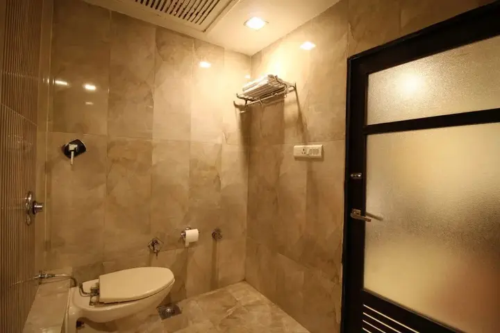Ахмедабад: Hotel La 365 Residency