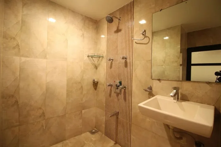 Ахмедабад: Hotel La 365 Residency