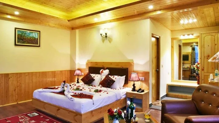 Манали: Whistling Pines Resorts and Spa