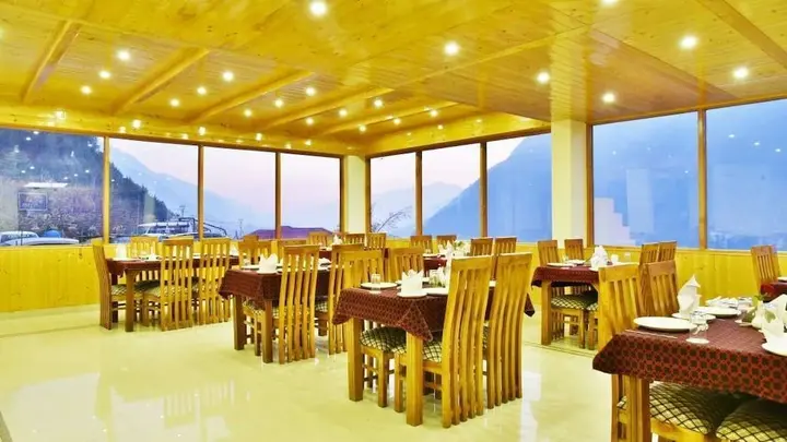 Манали: Whistling Pines Resorts and Spa