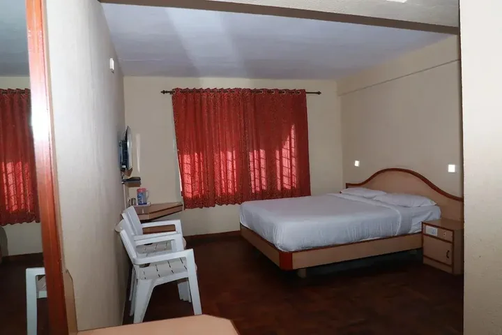 Кодайканал: Royal Hotels, Kodaikanal