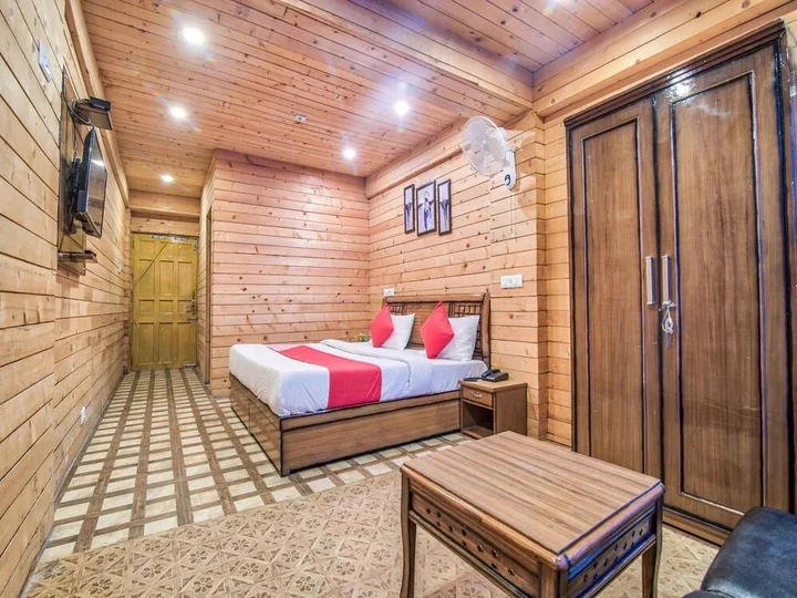 Чамба: Country Resort