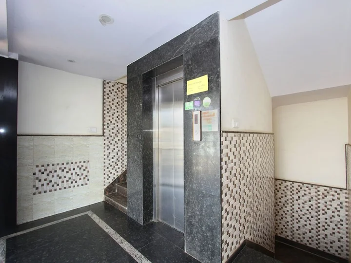 Бангалор: Capital O 1435 Hotel Millennium Plaza