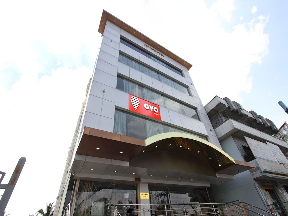 Бангалор: Capital O 1435 Hotel Millennium Plaza