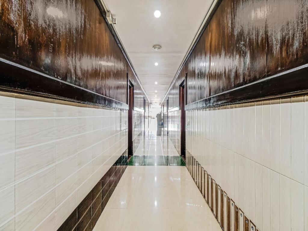 Бангалор: Capital O 1435 Hotel Millennium Plaza
