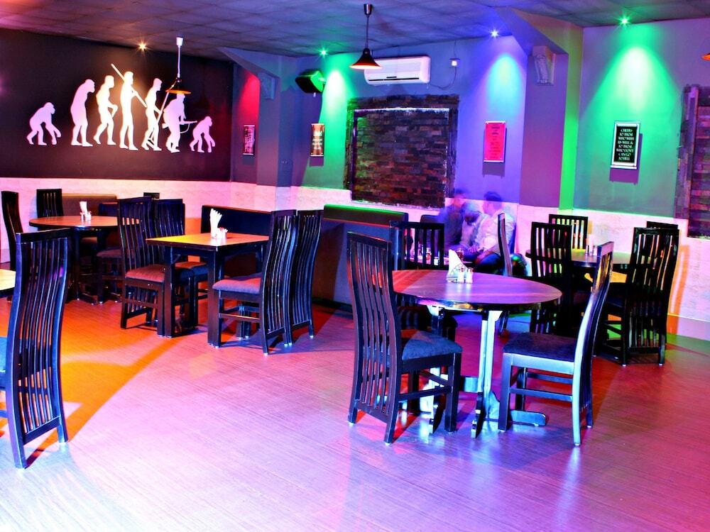 Бангалор: Capital O 1435 Hotel Millennium Plaza