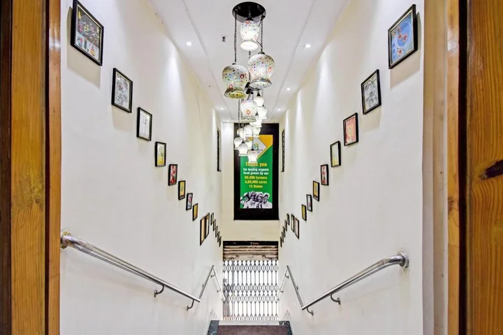 Колката: Fabhotel Motisarai