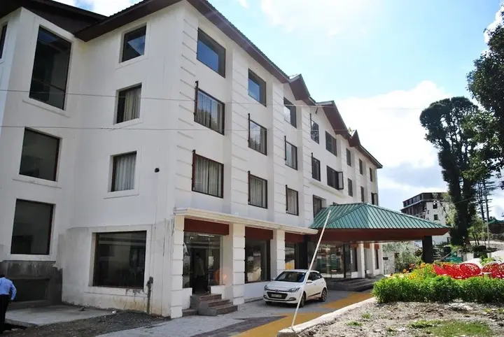 Патнитоп: Hotel Natraj International