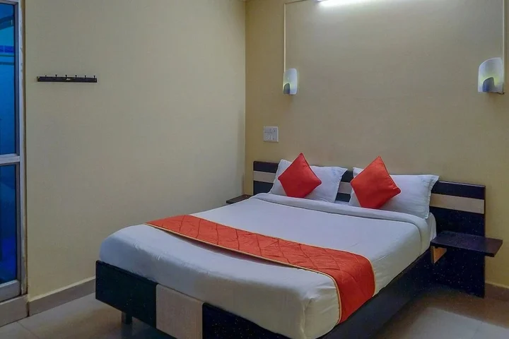 Шрикалахасти: Ramas Residency