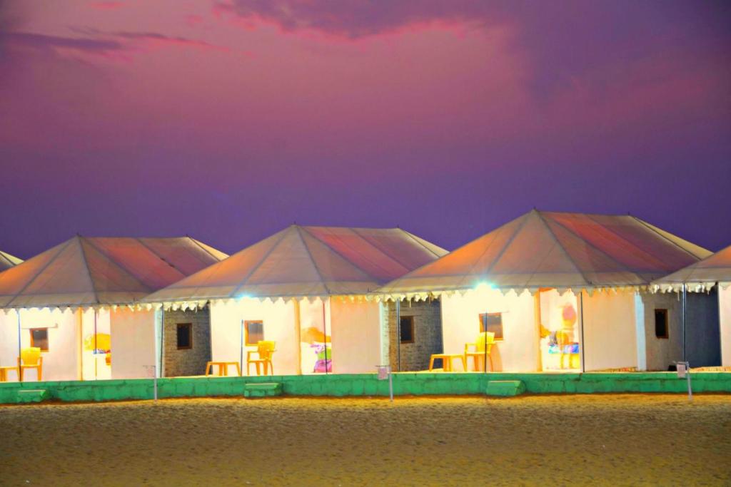 Каной: Mika Rai Desert Camp