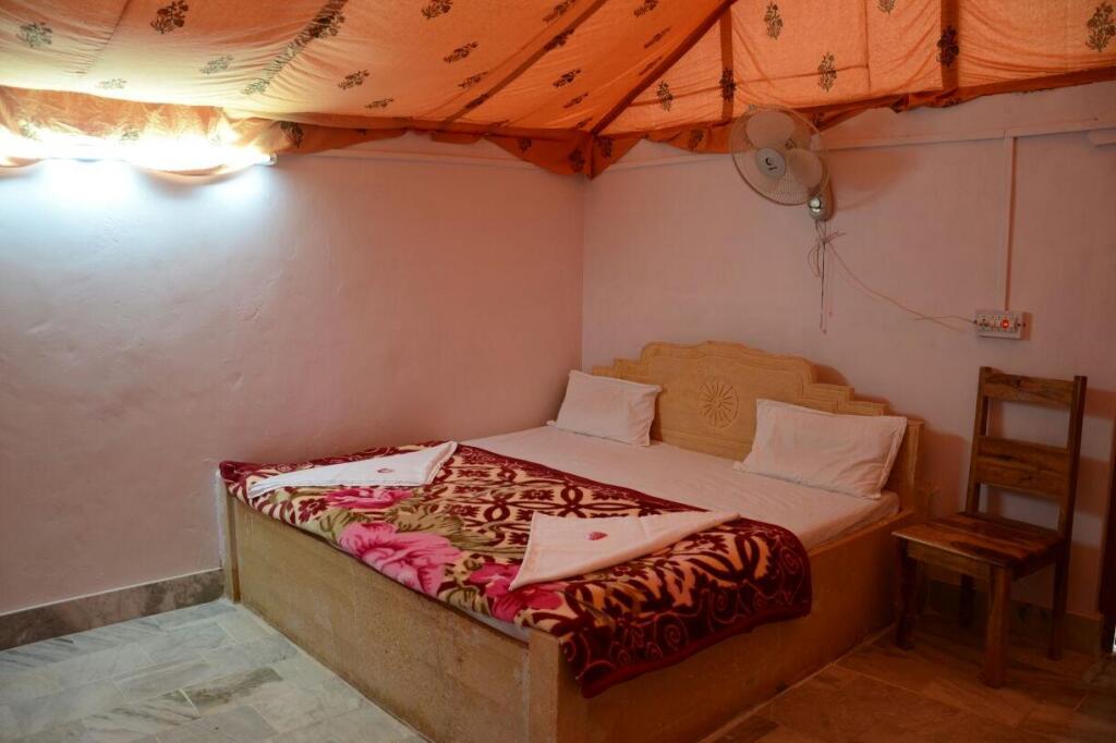 Каной: Mika Rai Desert Camp