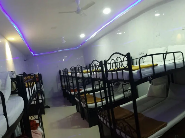 Мумбаи: Star Dormitory