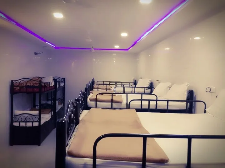 Мумбаи: Star Dormitory