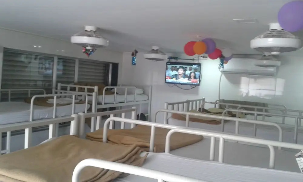 Мумбаи: Star Dormitory