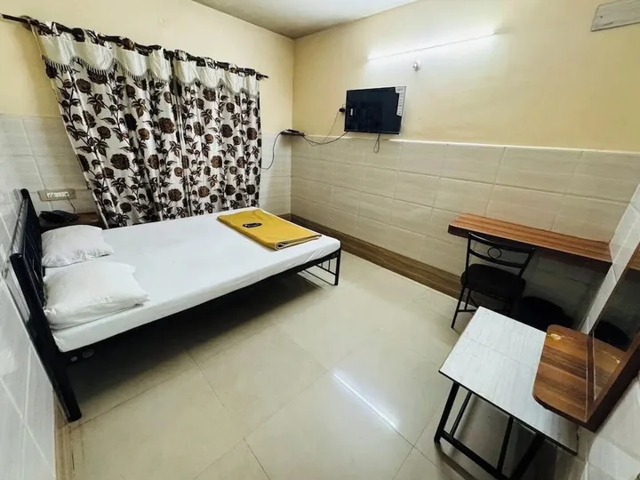 Бангалор: Hotel Lalitha Comfort
