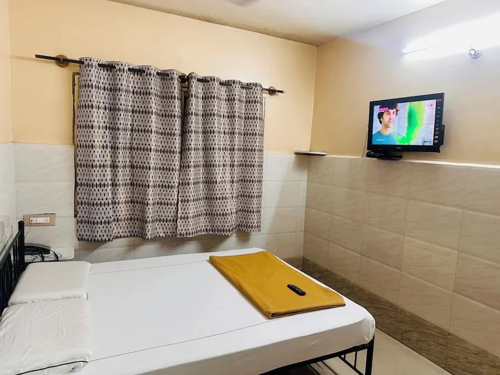 Бангалор: Hotel Lalitha Comfort