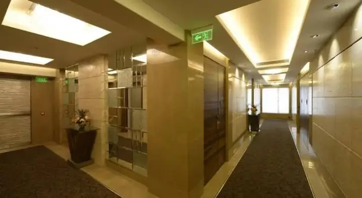Мумбаи: Genesis Hotel Near Mumbai Airport