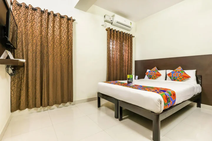 Бангалор: Fabhotel Rms Comforts