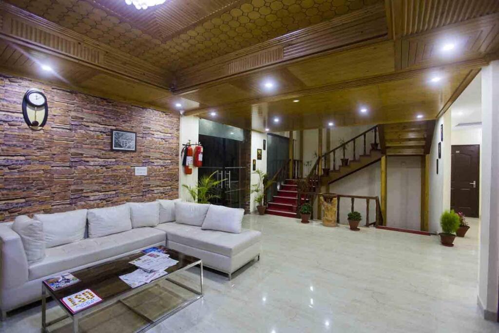 Шимла: Kamna Hill Resort