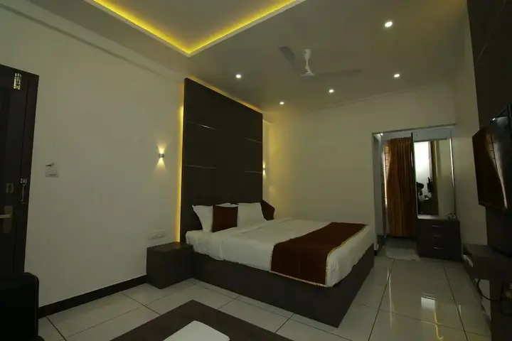 Куттикканам: Palette Hill View Resort Vagamon