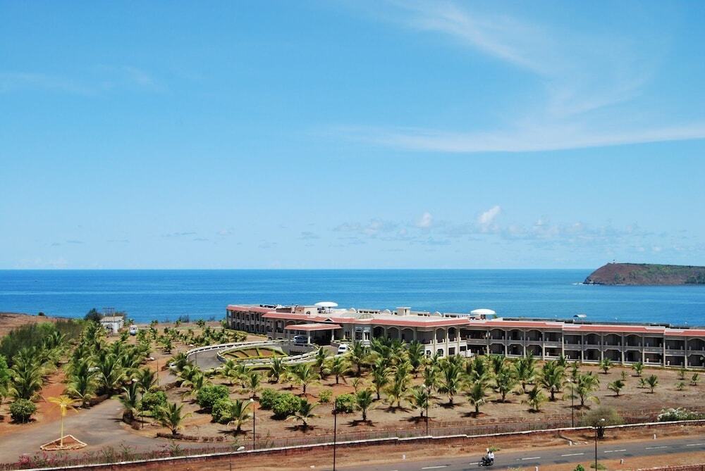 Ратнагири: Kohinoor Samudra Beach Resort