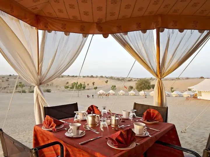 Джайсалмер: Dunes Desert Safari and Camps