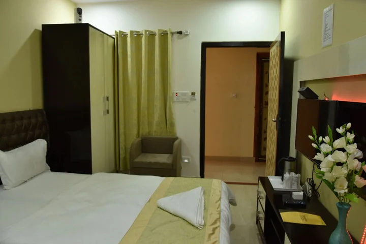 Варанаси: Hotel Sarweshwary