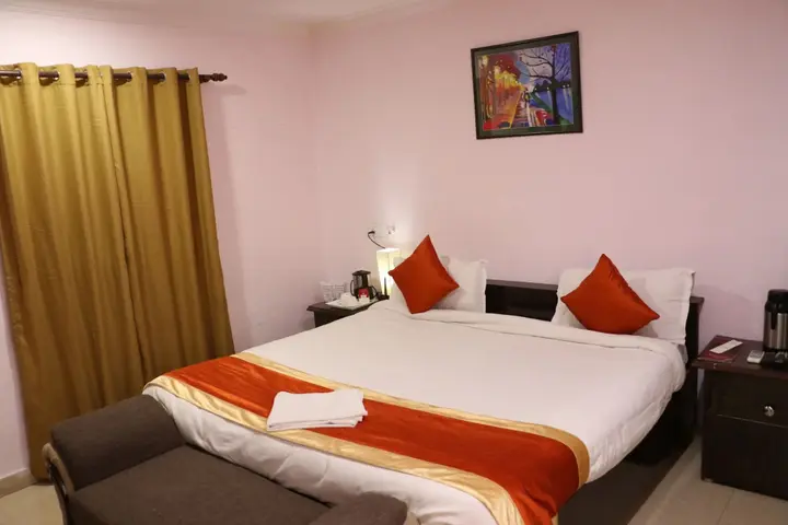 Варанаси: Hotel Sarweshwary