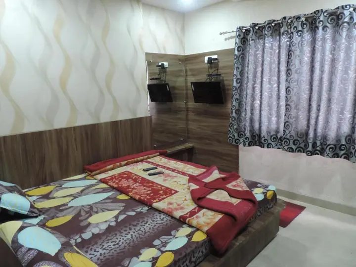 Пачмарай: Hotel Abhimanyu