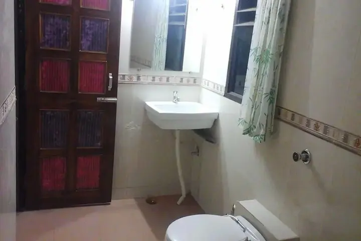 Пачмарай: Hotel Jain