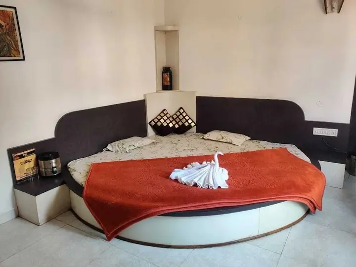 Пачмарай: Hotel Jain