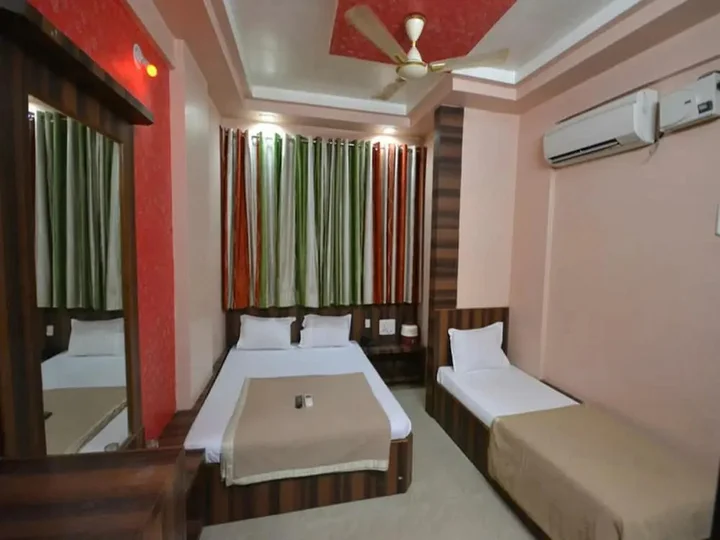 Ширди: Hotel Sai Hari Prasad