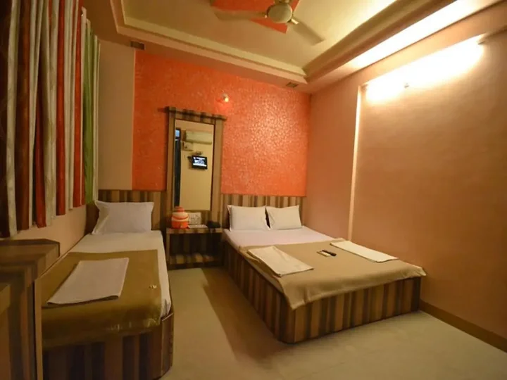 Ширди: Hotel Sai Hari Prasad