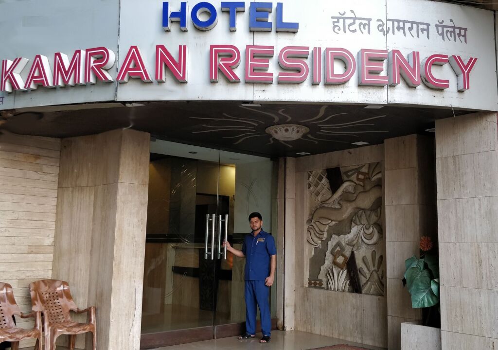 Hotel Kamran Residency - Near US Embassy — фото 1