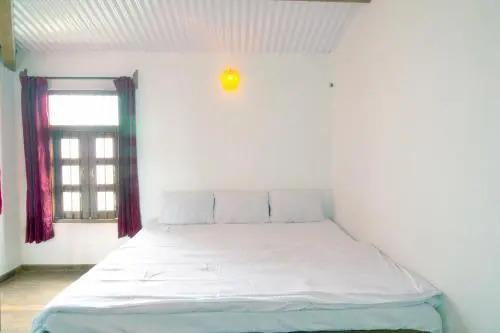 Кунур: Satya Anand Cottage Pure veg & non alcoholic Cottage