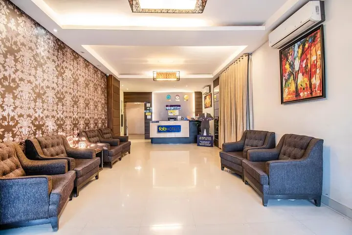 Бангалор: FabHotel Astra Electronic City