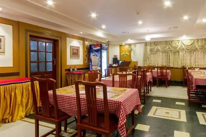 Ченнаи: FabHotel Metro Manor Central Station