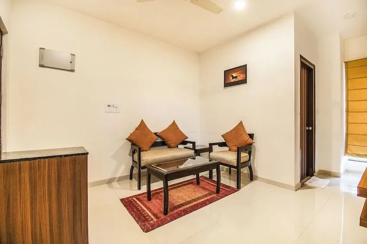 Бангалор: FabHotel Oakwoods Serai