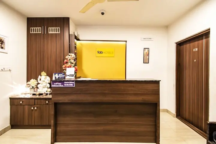 Бангалор: FabHotel Oakwoods Serai