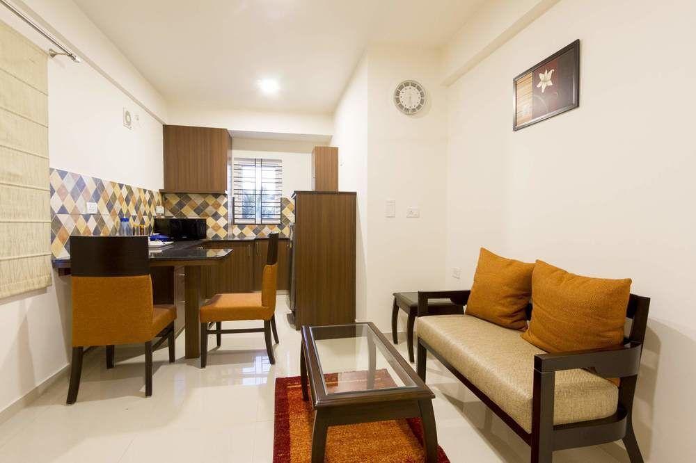 Бангалор: FabHotel Oakwoods Serai