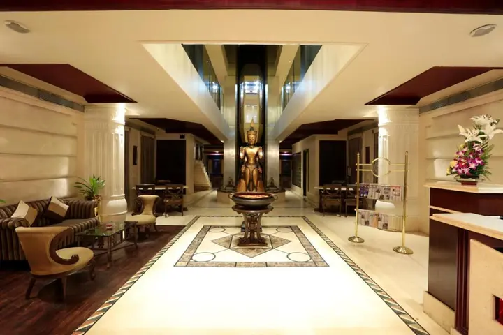 Гувахати: Pragati Manor