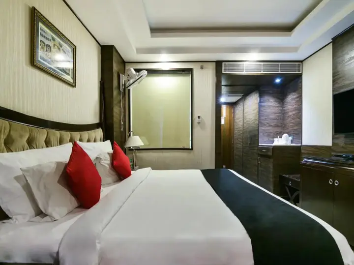 Джайпур: POLO Inn & Suites